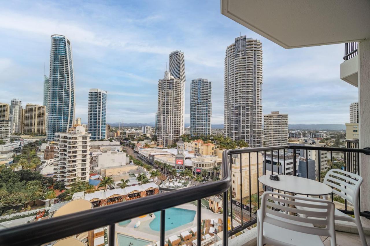 Gorgeous Private Suite With Balcony Гоулд Коуст Екстериор снимка